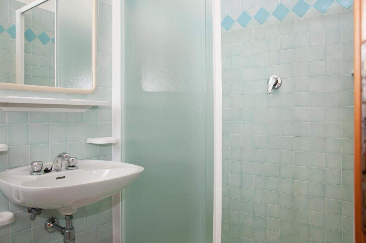 Hotel Rugantino Cesenatico Kültér fotó